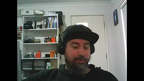Snapshot of theozbeardguy chatting on September 9, 12:32 am aussiebeard online show from September 9, 12:32 am