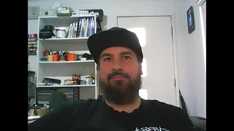 Snapshot of theozbeardguy chatting on February 10, 12:30 am aussiebeard online show from February 10, 12:30 am