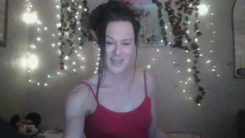 Snapshot of thesillymillie chatting on January 9, 2:01 am sillymillie0 online show from January 9, 2:01 am