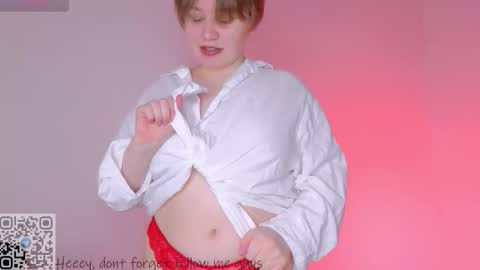 Lucia online show from March 13, 7:11 am