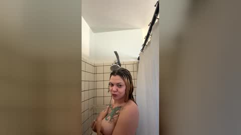 B A E online show from December 21, 5:08 pm