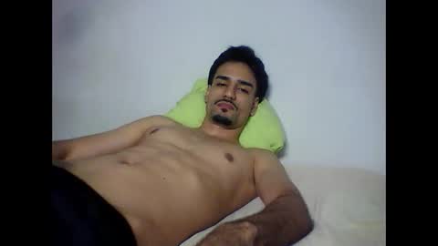 thiago22bk online show from October 1, 4:33 am