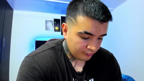 Snapshot of thiago_cp01 chatting on September 17, 3:54 am Thiago online show from September 17, 3:54 am