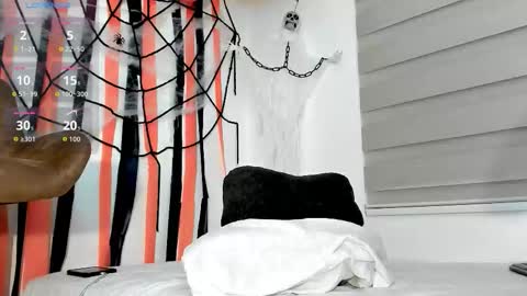 Thiago online show from October 25, 2:23 am