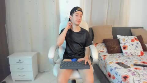 Manuel online show from January 11, 6:19 am