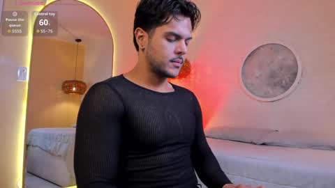 Snapshot of thiago_mercer chatting on October 14, 11:02 am Thiago online show from October 14, 11:02 am