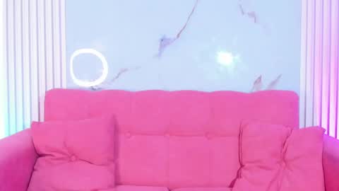 THGIAGO online show from September 13, 5:32 am