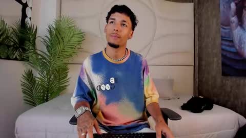 Snapshot of thiagoferreti_ chatting on October 16, 3:39 am ThiagoFerreti online show from October 16, 3:39 am