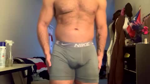 Snapshot of thicdic54321 chatting on October 15, 3:32 am ThicRicanDic online show from October 15, 3:32 am