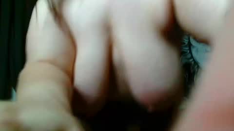 Snapshot of thichslutx chatting on January 5, 3:34 pm Maria online show from January 5, 3:34 pm