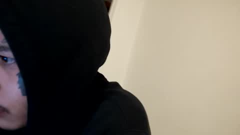 Snapshot of thickbigdick789 chatting on March 3, 6:04 am thickbigdick789 online show from March 3, 6:04 am