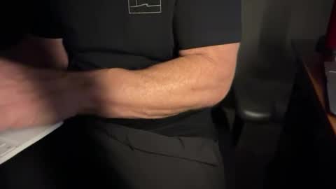 thickcock_9 online show from November 16, 2:24 am