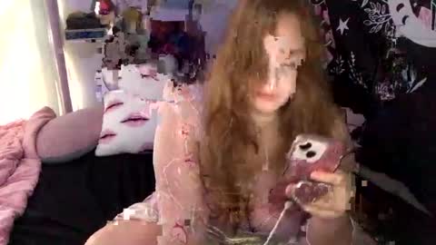 Snapshot of thickgingergoddess chatting on September 8, 6:51 pm Ariel online show from September 8, 6:51 pm