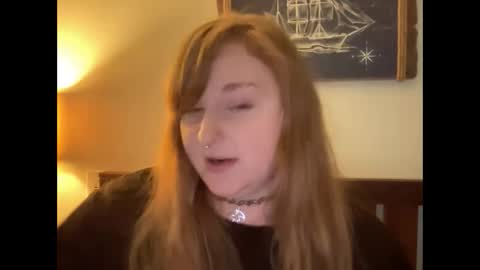 Snapshot of thickgingergoddess chatting on March 6, 12:21 am Ariel online show from March 6, 12:21 am