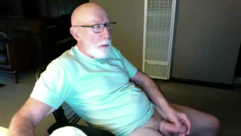 Snapshot of thickmorningwoodinyoualways chatting on September 24, 3:19 pm Thickmorningwoodinyou always online show from September 24, 3:19 pm