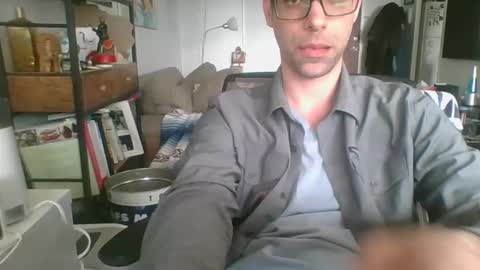 thickty online show from April 27, 9:23 pm