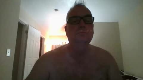 thickwhiteload online show from October 14, 1:36 pm