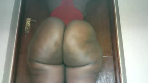 thickybabe_05 online show from February 14, 6:12 am