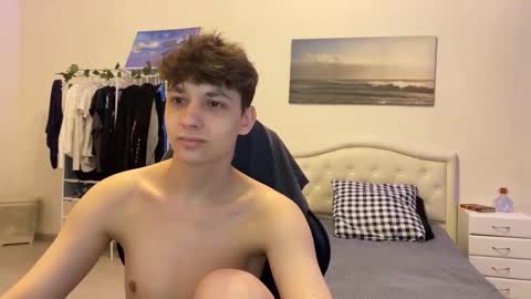 Snapshot of thomas617826 chatting on October 1, 6:40 pm Thomas Hill online show from October 1, 6:40 pm