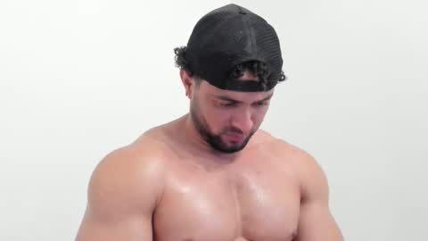 Snapshot of thomas_brandon chatting on October 11, 7:57 am Thomas Brandon online show from October 11, 7:57 am