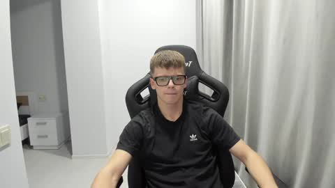 Tomas online show from January 30, 11:13 pm