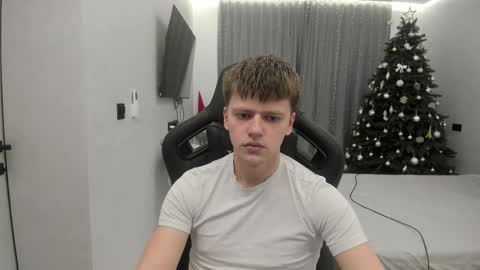 Tomas online show from February 2, 1:47 am