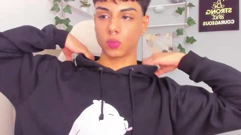 Thomas online show from November 13, 4:59 am