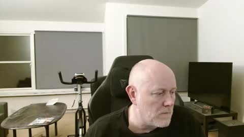 Snapshot of thomash32 chatting on September 24, 8:48 pm thomash32 online show from September 24, 8:48 pm