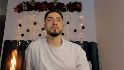 sweetfit boy online show from December 16, 8:59 pm