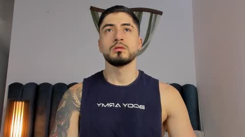 sweetfit boy online show from February 4, 7:51 pm