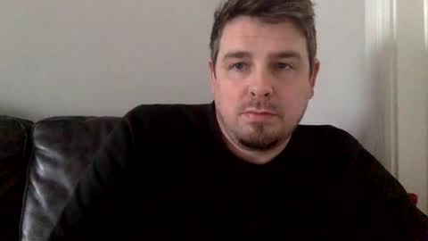 thomisfra online show from February 23, 12:37 pm