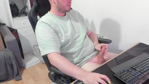 thommy2008 online show from September 18, 11:47 am