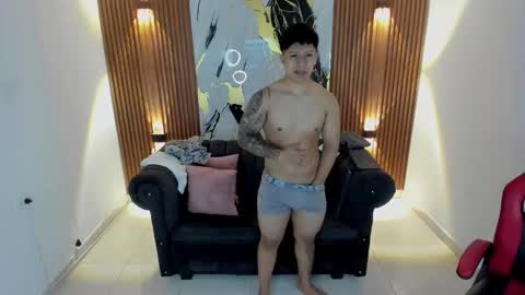 Snapshot of thomson_hot01 chatting on September 24, 5:36 am thomson_hot01 online show from September 24, 5:36 am