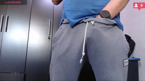 thor0200 online show from January 10, 5:34 pm