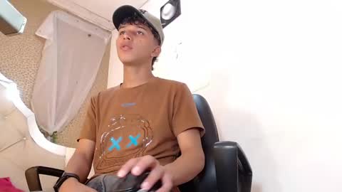 thorlatinsex online show from January 4, 7:23 pm