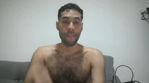 Snapshot of throwawayyourgun chatting on February 8, 2:49 pm Luka online show from February 8, 2:49 pm