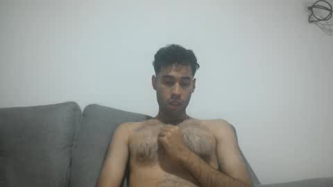 Snapshot of throwawayyourgun chatting on September 30, 7:13 pm Luka online show from September 30, 7:13 pm