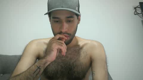 Snapshot of throwawayyourgun chatting on January 30, 3:08 pm Luka online show from January 30, 3:08 pm