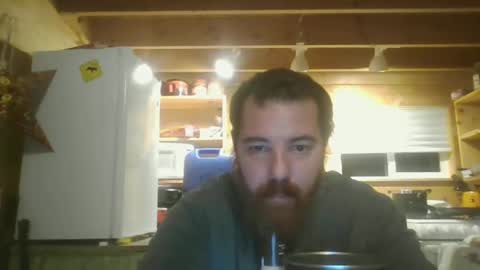 Snapshot of thunderjacker chatting on October 6, 3:57 am The Pen is Mightier than Sword online show from October 6, 3:57 am