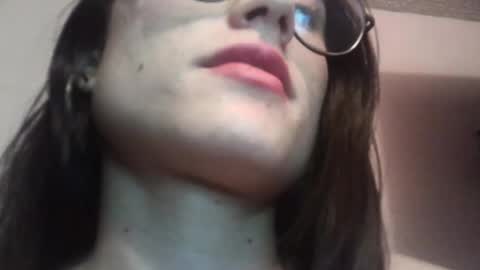 Snapshot of tifanny_a chatting on February 7, 1:25 am Tifanny online show from February 7, 1:25 am
