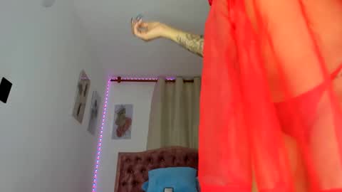 tifanny online show from October 22, 3:53 am