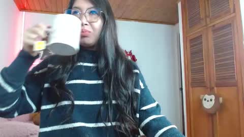 Tifanny online show from October 10, 1:50 pm