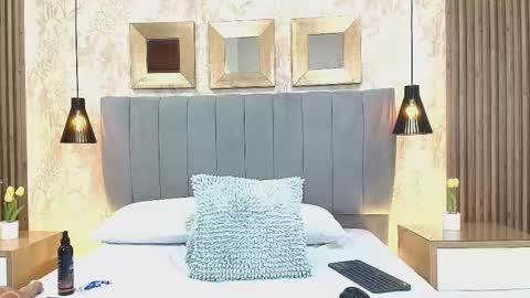 Snapshot of tifany_boobsgb chatting on October 6, 8:48 pm Dana Montoya online show from October 6, 8:48 pm