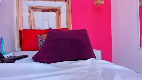 Snapshot of tifany_horny69 chatting on February 28, 10:50 pm Karolina online show from February 28, 10:50 pm