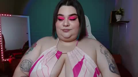 dont forget ask for custom vids  online show from December 23, 5:28 am