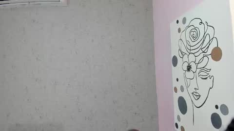 Snapshot of tiffany_mendez chatting on September 23, 12:10 pm tiffany_mendez online show from September 23, 12:10 pm