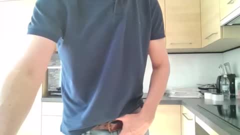 tigerjow941808 online show from March 17, 3:17 pm