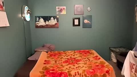 timberelove online show from March 10, 11:36 am