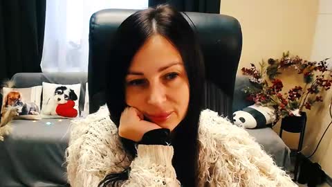 Luisa online show from September 19, 1:48 pm