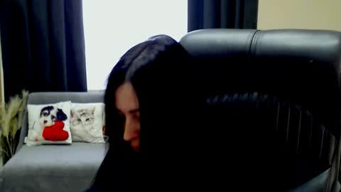 Luisa online show from April 20, 7:44 am